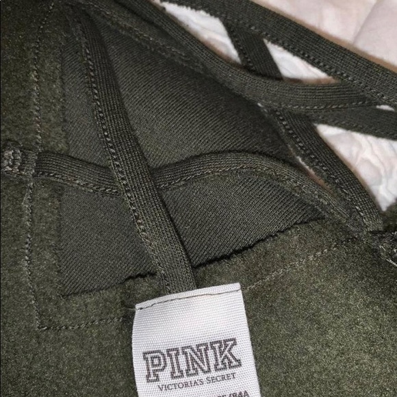 PINK Victoria’s Secret Cropped Pullover - Picture 5 of 5